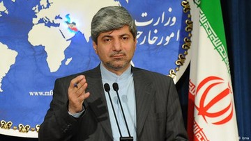 سخنگوی وزارت خارجه احمدی‌نژاد هم اعلام کاندیداتوری کرد 