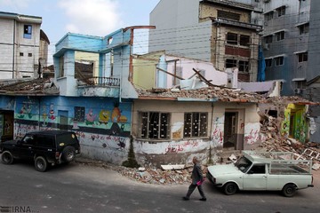 تخریب خانه کودکی ابتهاج در رشت‎