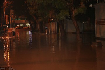 آبگرفتگی خیابان‌های بندرعباس
