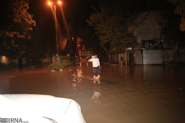 آبگرفتگی خیابان‌های بندرعباس