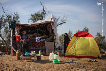 پناه بردن سیل‌زدگان خوزستان به جنگل