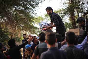 پناه بردن سیل‌زدگان خوزستان به جنگل