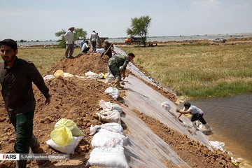 ساخت سیل‌بند در سوسنگرد و حمیدیه
