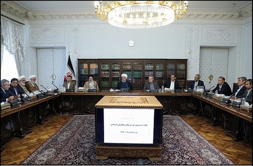 روحاني يؤكد ضرورة تعزيز التعاون بين السلطات الثلاث لمساعدة المنكوبين بالسيول روحاني يؤكد ضرورة تعزيز التعاون بين السلطات الثلاث لمساعدة المنكوبين بالسيول