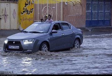 جاری شدن سیلاب در زابل
