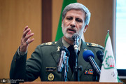 وزیر دفاع: نفتکش ایران را به غلط توقیف کردند، بلافاصله در خلیج فارس با آنها برخورد کردیم/به هر تهدیدی پاسخ می‌دهیم