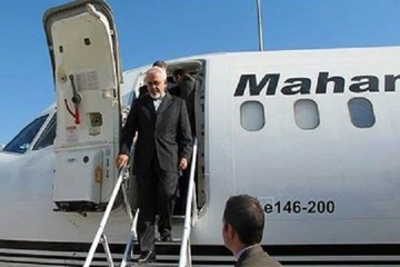 ورود ظریف به سوریه و زیارت بارگاه حضرت زینب(س)/ عکس
