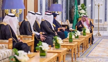شاهزاده سعودی که توسط یک کمدین زن اسرائیلی مسخره شد! شاهزاده سعودی که توسط یک کمدین زن اسرائیلی مسخره شد!