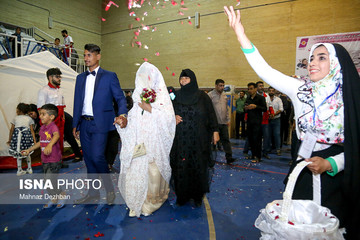 جشن ازدواج دو زوج سیل‌زده خوزستانی
