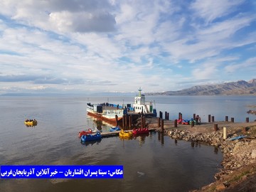 خروش دوباره دریاچه ارومیه در آخرین روزهای فروردین