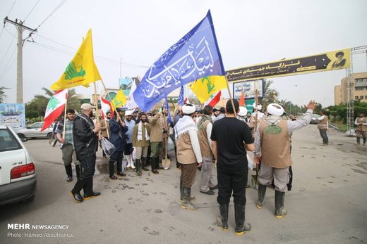 حضور جوانان لبنانی در امدادرسانی به مناطق سیل‌زده خوزستان