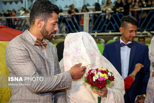 جشن ازدواج دو زوج سیل‌زده خوزستانی