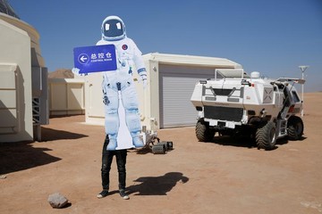 پایگاه فضایی Mars Base ۱ در بیابان گبی چین