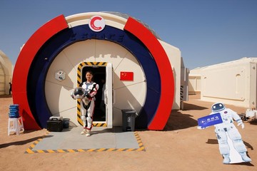 پایگاه فضایی Mars Base ۱ در بیابان گبی چین