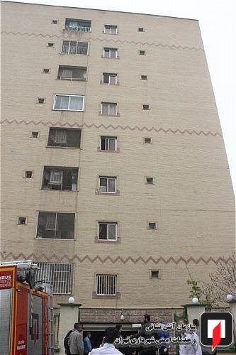 سقوط زن سالخورده کم بینا به چاهک آسانسور