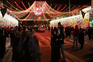 تبریز در شب میلاد امام زمان(عج) غرق در نور و سرور