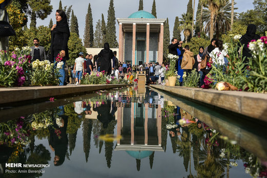 اول اردیبهشت، روز بزرگداشت سعدی شیرازی