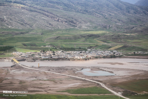 مناطق درگیر سیل در لرستان