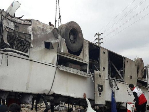 علت واژگونی اتوبوس در لرستان اعلام شد