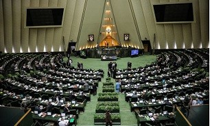 حمایت ۲۵۲ نماینده از ارتش جمهوری اسلامی ایران با طعم پرداخت مطالبات
