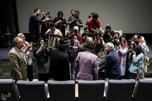 مراسم بزرگداشت علی‌اکبر صادقی نقاش پیشکسوت - پنجمین روز سی‌وهفتمین جشنواره جهانی فیلم فجر