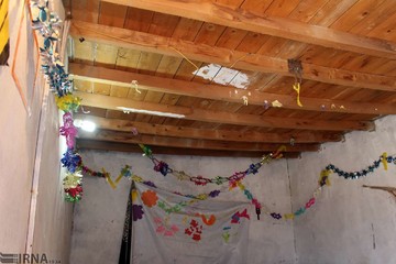 تحصیل دانش‌آموزان روستای رمین چابهار بدون برق و کولر
