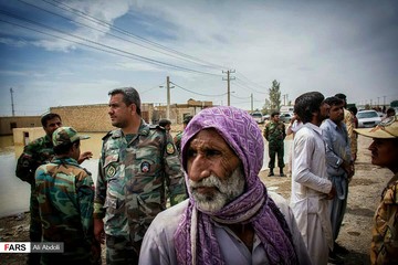 امدادرسانی به سیل‌زدگان هیرمند