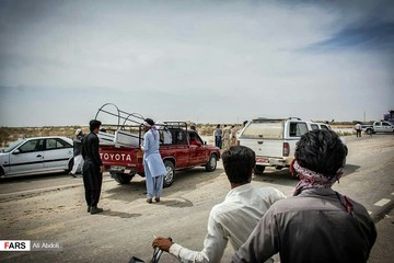 امدادرسانی به سیل‌زدگان هیرمند