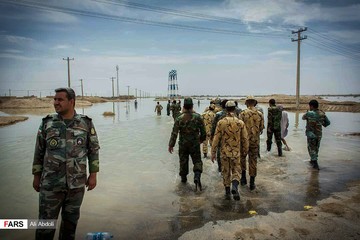 امدادرسانی به سیل‌زدگان هیرمند