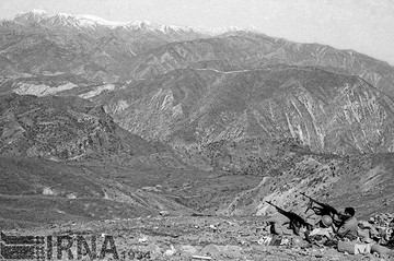 چهارم اردیبهشت 1366؛ آغاز عملیات کربلای 10