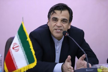 حضور اقشار مختلف در امدادرسانی باعث دلگرمی سیل‌زدگان لرستان  شد