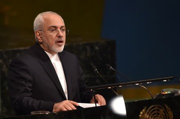 پاسخ زیرکانه ای که ظریف به سوال خبرنگار رویترز داد