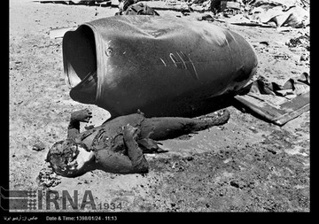 پنجم اردیبهشت 1359 - شکست آمریکا در طبس