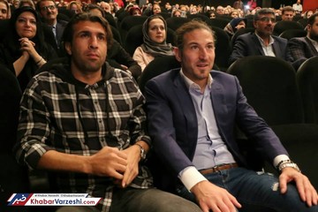 مراسم گلریزان جامعه فوتبال برای کمک به سیل‌زدگان