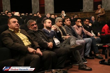 مراسم گلریزان جامعه فوتبال برای کمک به سیل‌زدگان