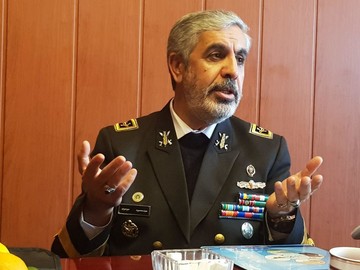 بین ایران و آمریکا پنجره دیپلماسی بسته و پنجره جنگ باز شده است؟