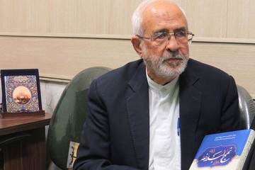 کارشناس برنامه‌های مذهبی تلویزیون: برخی در صداوسیما با ضد انقلاب همکاری دارند