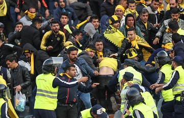 تراژدی مرگ در استادیوم‌های ایران