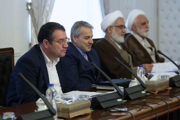 جلسه شورای عالی هماهنگی اقتصادی با حضور سران قوا