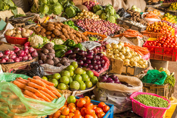 چه کسانی مسئول گرانی میوه هستند؟‌
