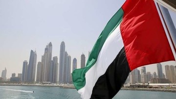 جانبداری امارات از بحرین/ جنبش گل سرخ آغاز شد