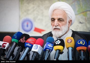 محسنی‌اژه‌ای: قوانین شفاف باشد، قانون‌گریزان نمی‌توانند سوء‌استفاده کنند