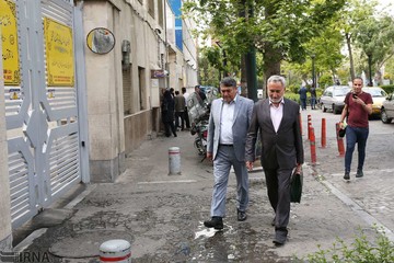 حضور محمدرضا خاتمی در دادگاه