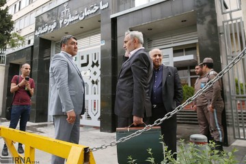 حضور محمدرضا خاتمی در دادگاه
