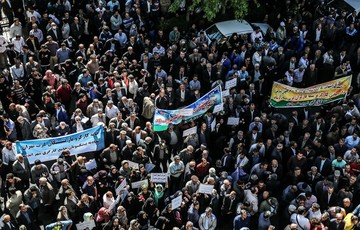 تجمع بزرگ کارگران به مناسبت روز جهانی کارگر