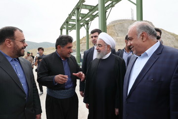 افتتاح سد شهدای ازگله در شهرستان ثلاث باباجانی