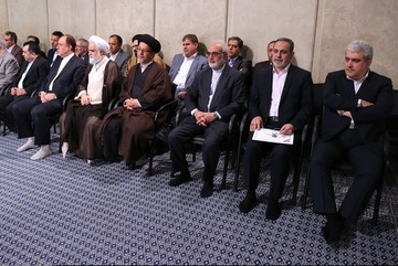 دیدار معلمان و فرهنگیان با رهبر معظم انقلاب اسلامی