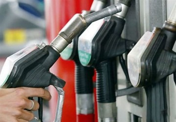 عضو کمیسیون انرژی مجلس: افزایش قیمت بنزین نیاز به مجوز مجلس دارد