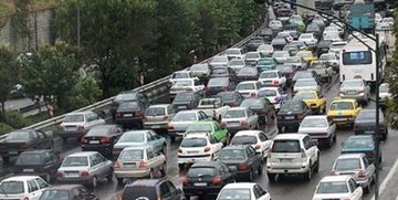 چرا نرخ خودرو نجومی شد؟  نقش دلال‌های آنلاین در بازی گرانی