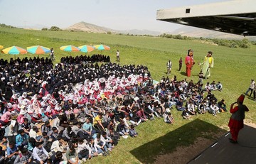 حضور کاروان پیک امید در معمولان لرستان